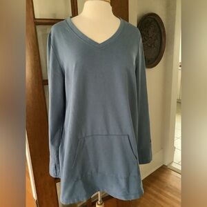 Cuddl Duds Women's Blue V-Neck Sweatshirt